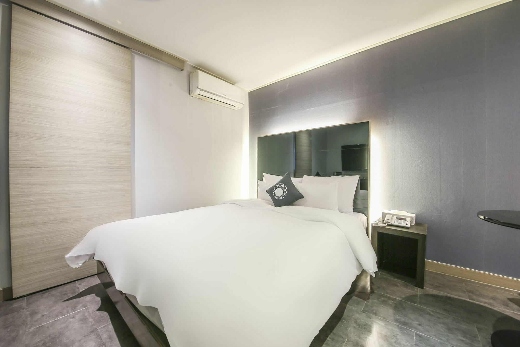 Hotel Cullinan Seocho Сеул Екстериор снимка